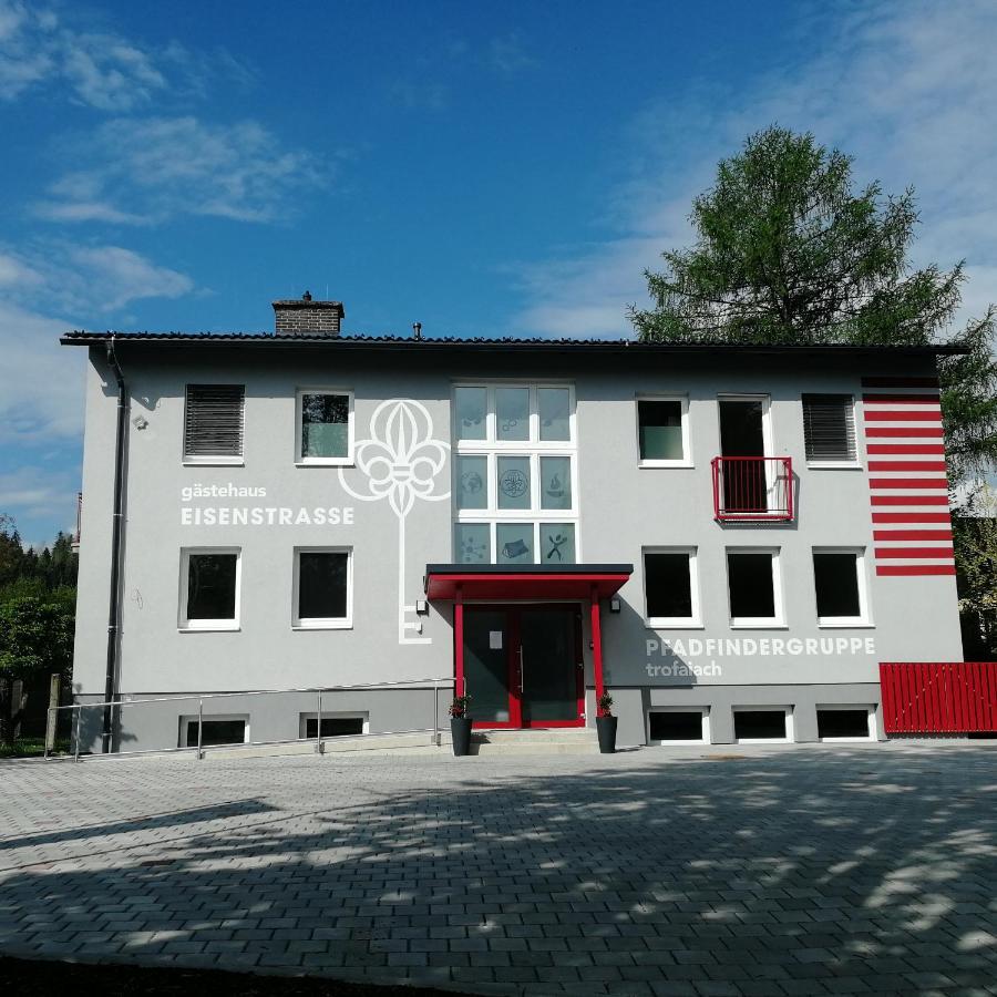 Gaestehaus Eisenstrasse 트로파이아흐 외부 사진